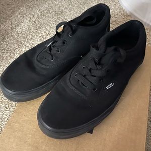 All black Vans kids size 5